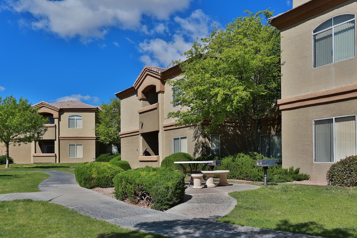 The Links at High Resort apartments in Rio Rancho, NM