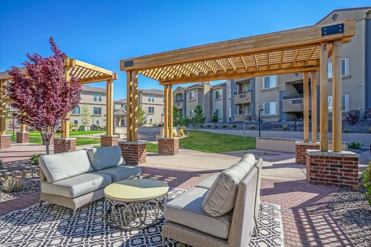 Olympus Northpoint apartments in Albuquerque, NM