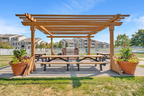 Maple Village of Southgate apartments in Southgate, MI