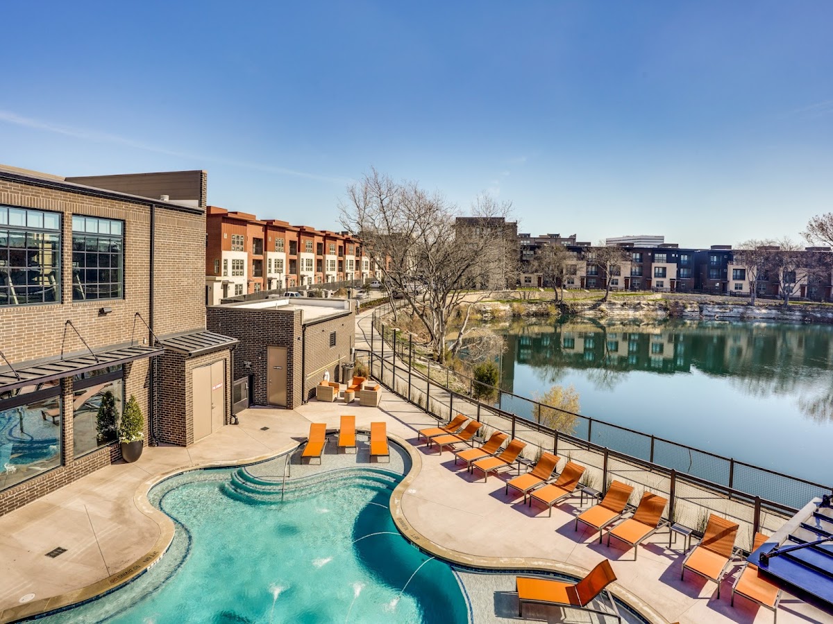 Midway Urban Village apartments in Addison, TX