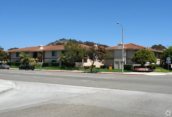 Garden Estates apartments in Ventura, CA