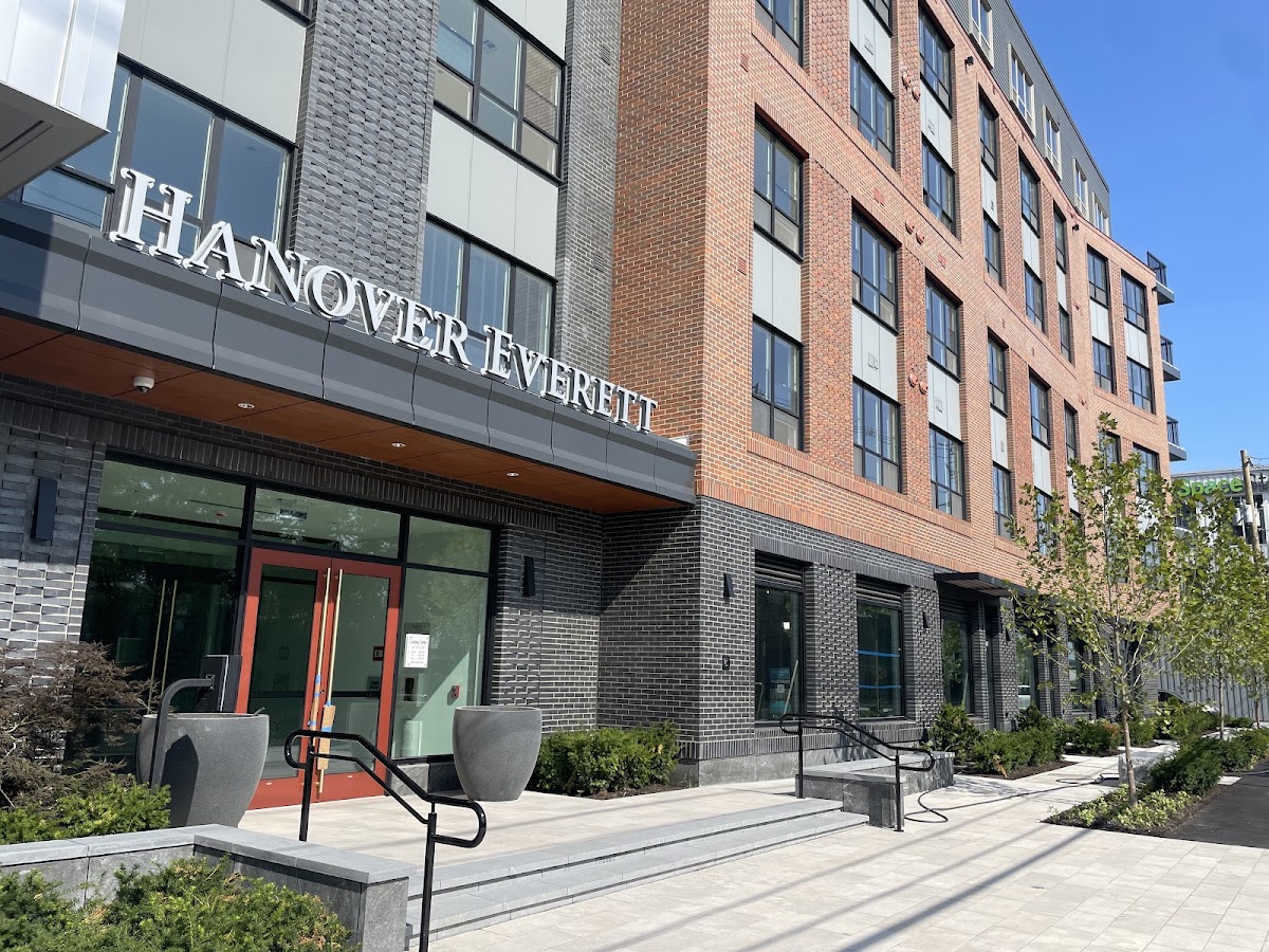 Hanover Everett apartments in Everett, MA