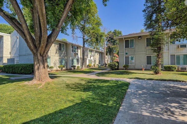 Alder Apartments apartments in Porterville, CA