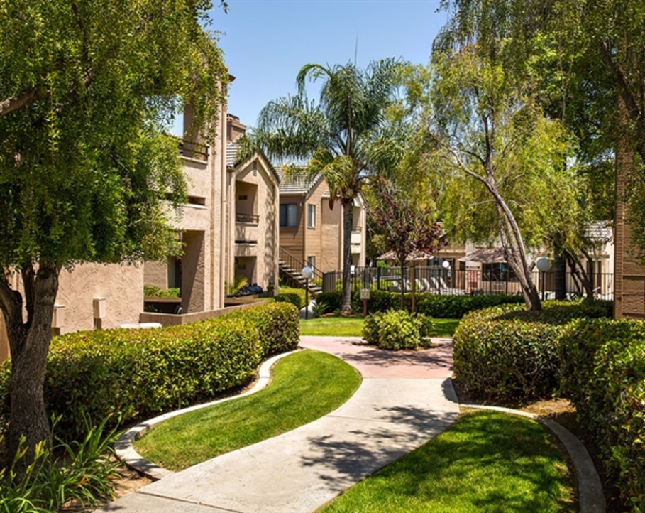 Fanita Meadows apartments in Santee, CA