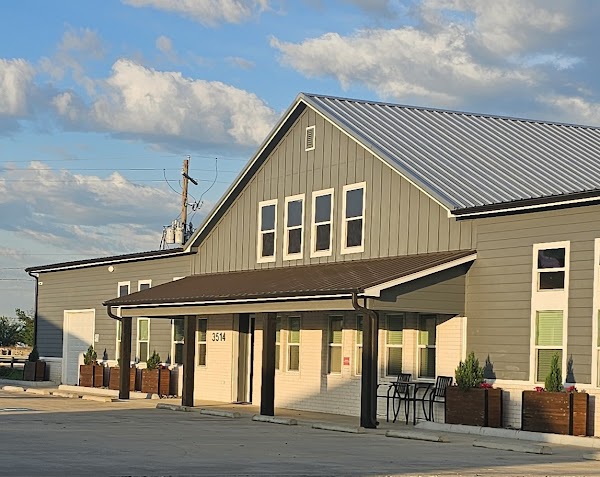 The Logan Apartments apartments in Nederland, TX