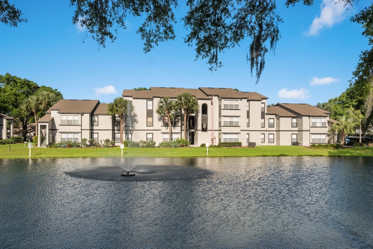 The Oasis at Wekiva apartments in Apopka, FL