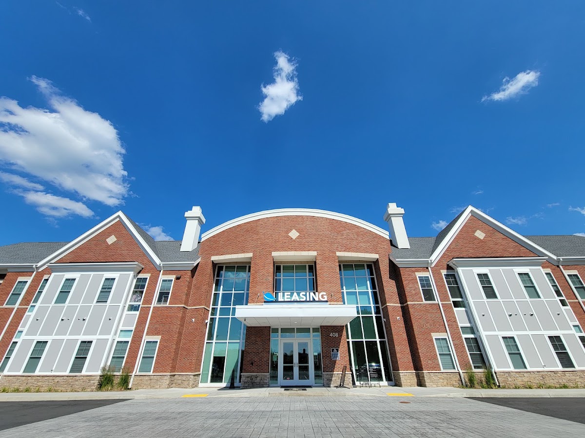 Aspen Heights Amherst apartments in Agawam, MA