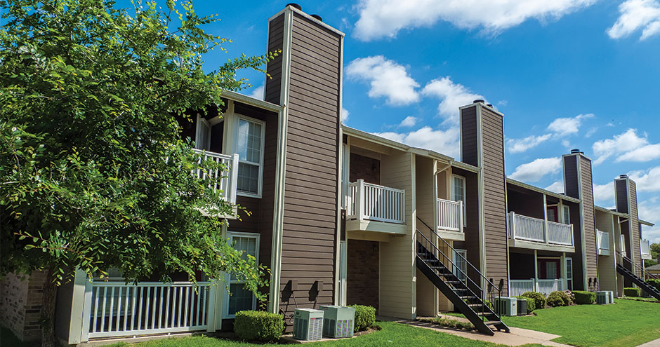 Cutter's Point Apartment Homes apartments in Addison, TX