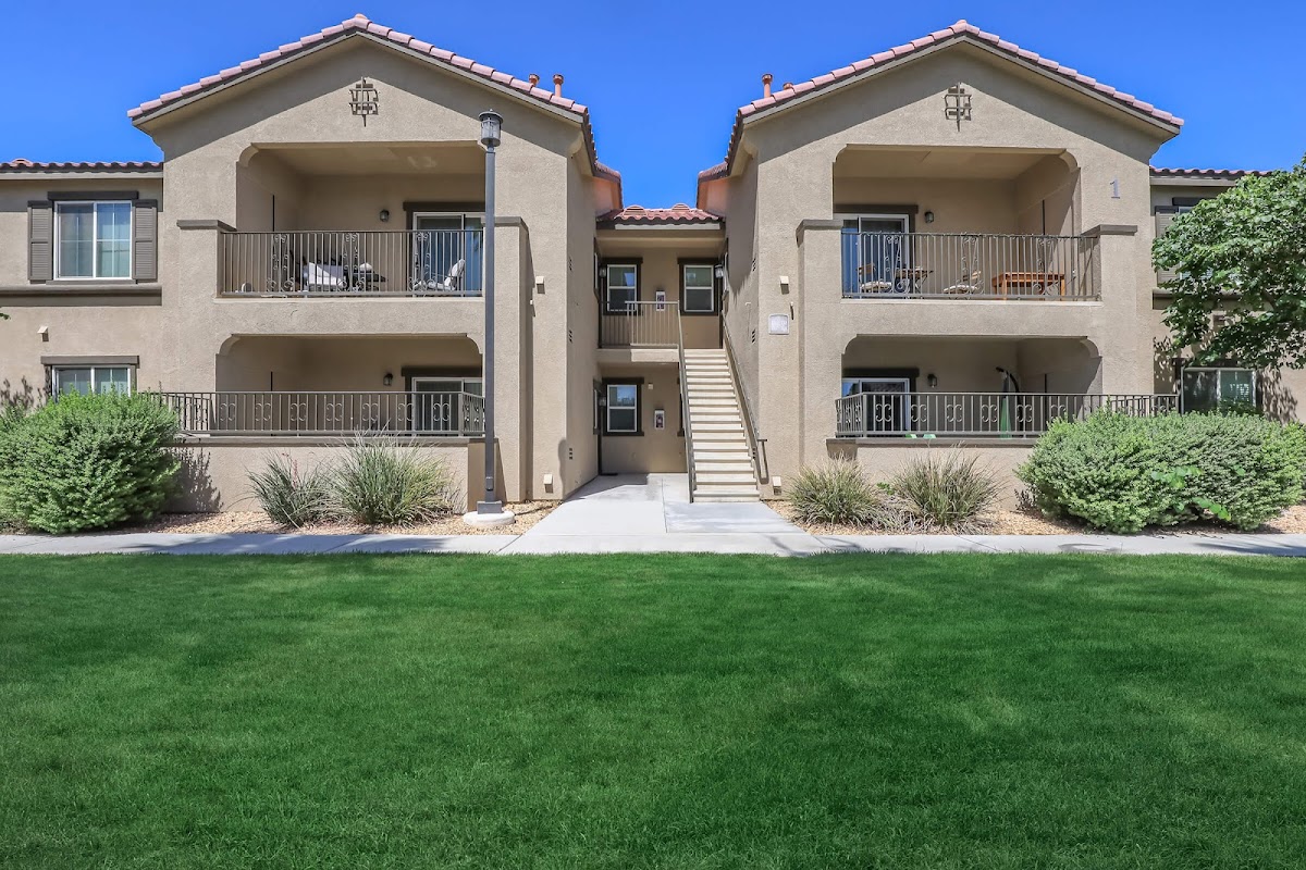 Riverton of the High Desert Apartments apartments in Victorville, CA