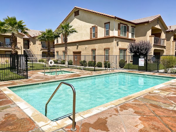 La Mirage Apartment Homes apartments in Victorville, CA