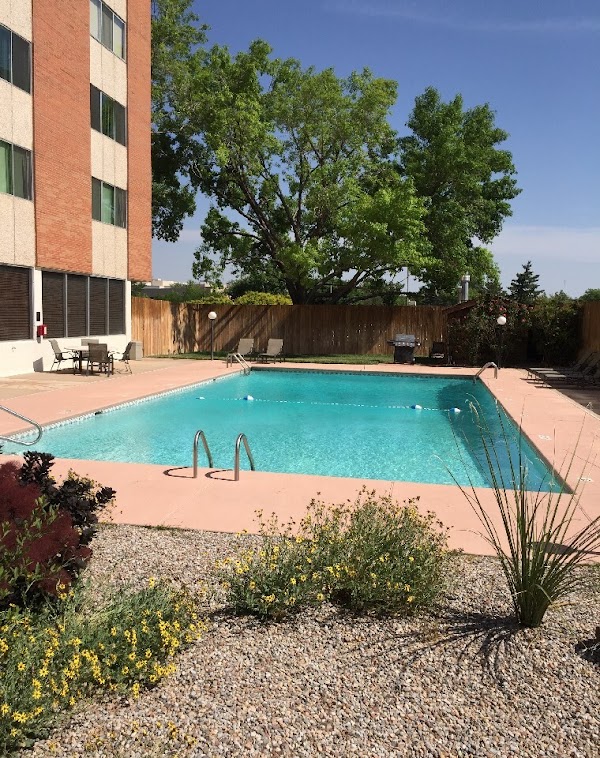 The Landmark apartments in Albuquerque, NM