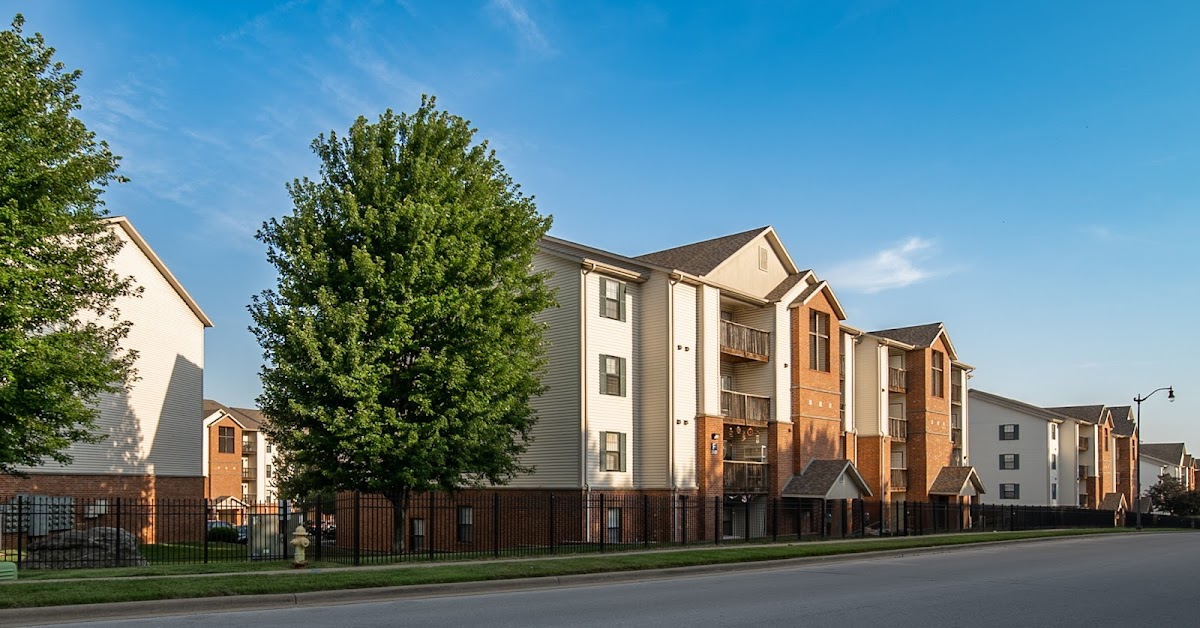 Orchard Park Apartments apartments in Springfield, MO