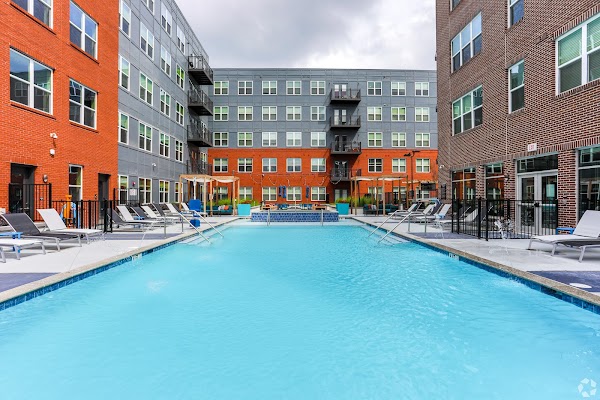 Uncommon Auburn apartments in Auburn, AL