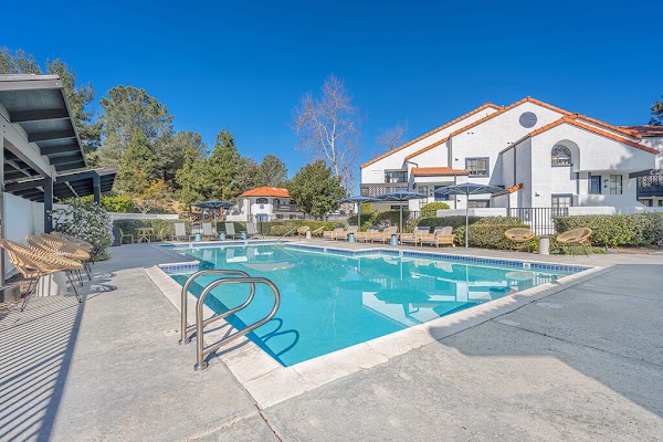 The Resort at Encinitas apartments in Encinitas, CA