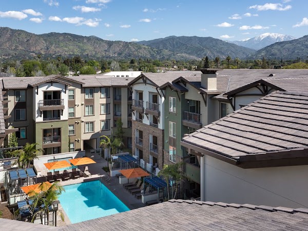 Avalon Glendora apartments in Glendora, CA