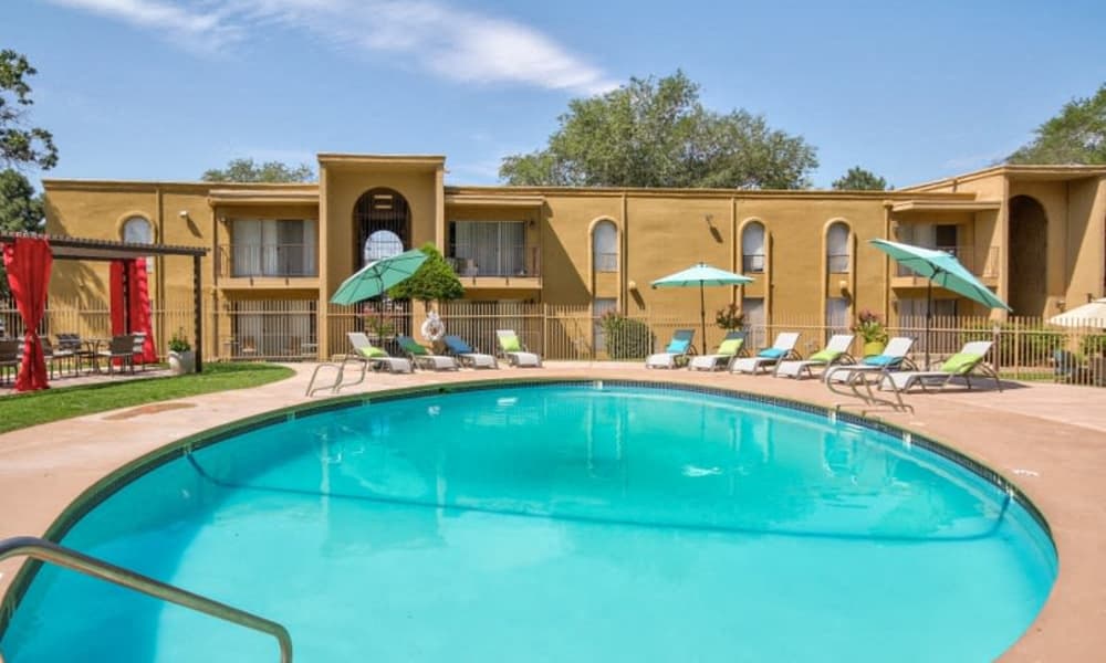 Casa Tierra apartments in Albuquerque, NM