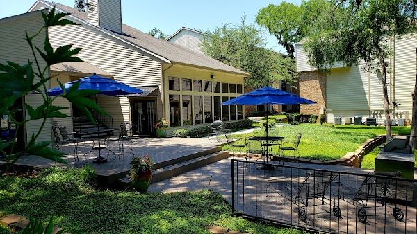 Canyon Creek Apartments apartments in Addison, TX