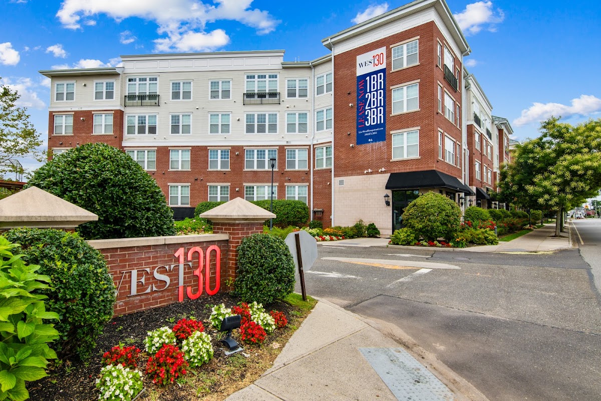 West 130 apartments in West Hempstead, NY