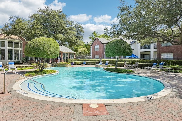 Carrington Park Apartments apartments in Addison, TX