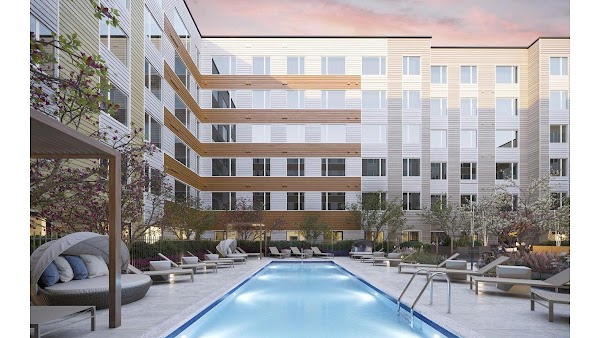 Maxwell apartments in Everett, MA