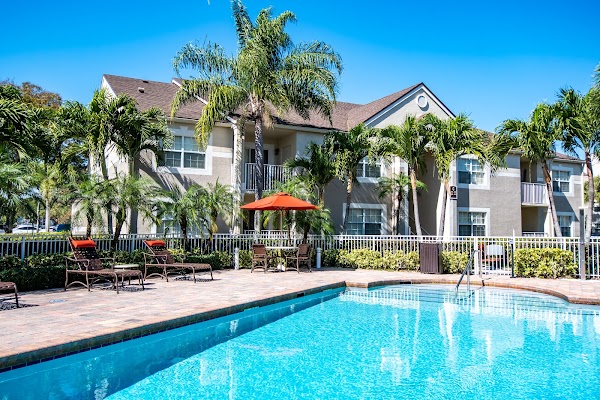Legacy Lakeview apartments in North Lauderdale, FL