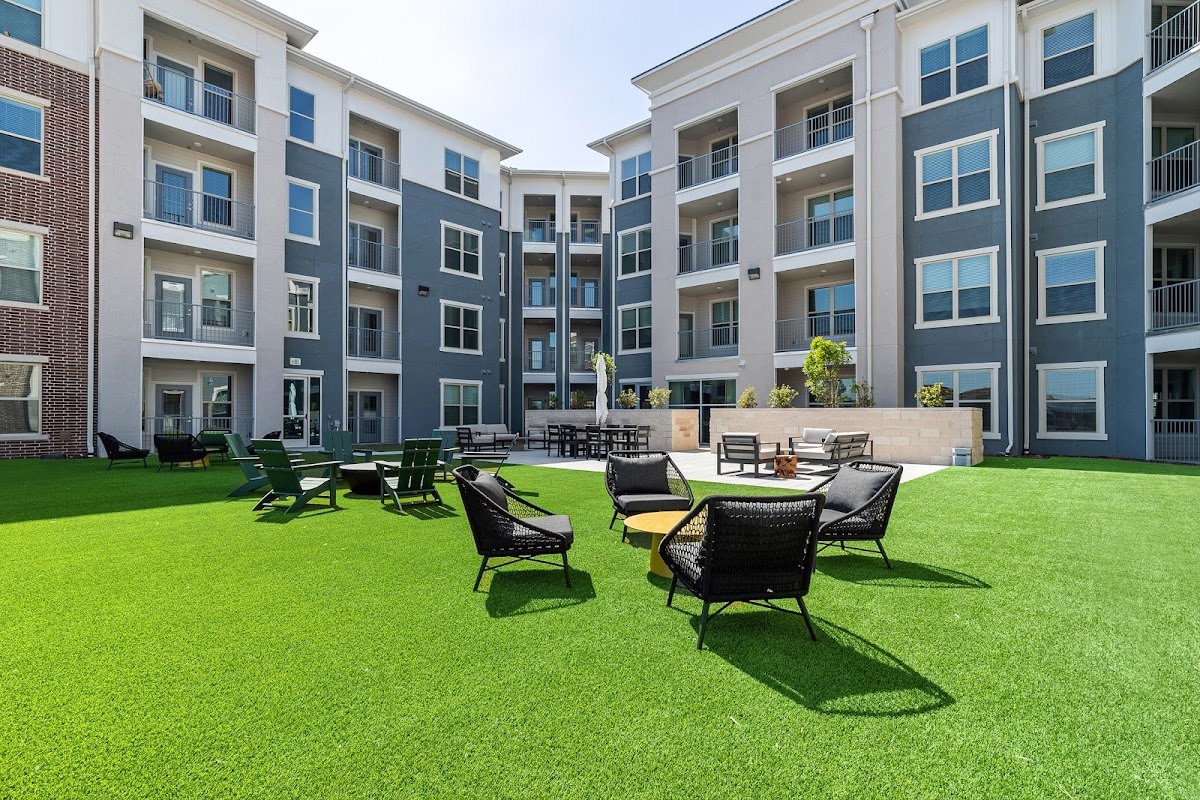 Main & Mill Apartments apartments in Addison, TX