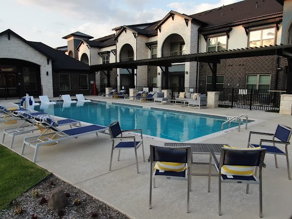Regency Park Residences apartments in Addison, TX
