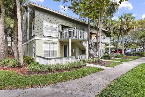 Atwater Apartment Homes apartments in Sunrise, FL