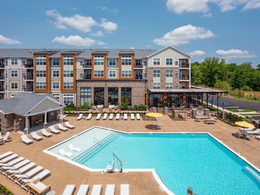 Avalon Piscataway apartments in Piscataway, NJ