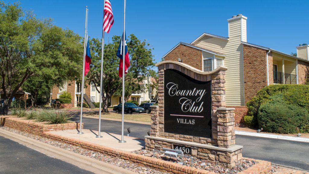 Country Club Villas apartments in Abilene, TX