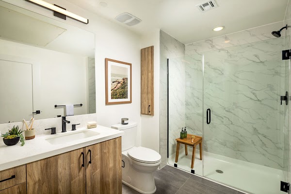 Triton Encinitas apartments in Encinitas, CA